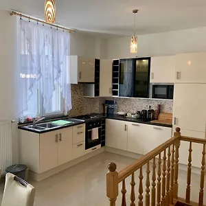 https://appartement-chez-agnes.brusselshotelsbook.com